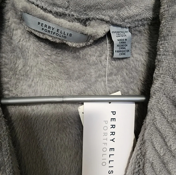 Perry Ellis  Portfolio Grey Bath Robe One size M L - Picture 4 of 6